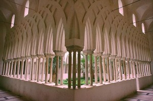 Amalfi-Chiostro_del_paradiso